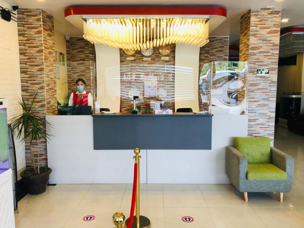 Southview Hotel Dumaguete City Екстер'єр фото
